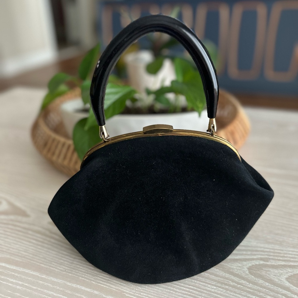 Vintage Black Velvet, Top Handle Purse, kiss-lock
